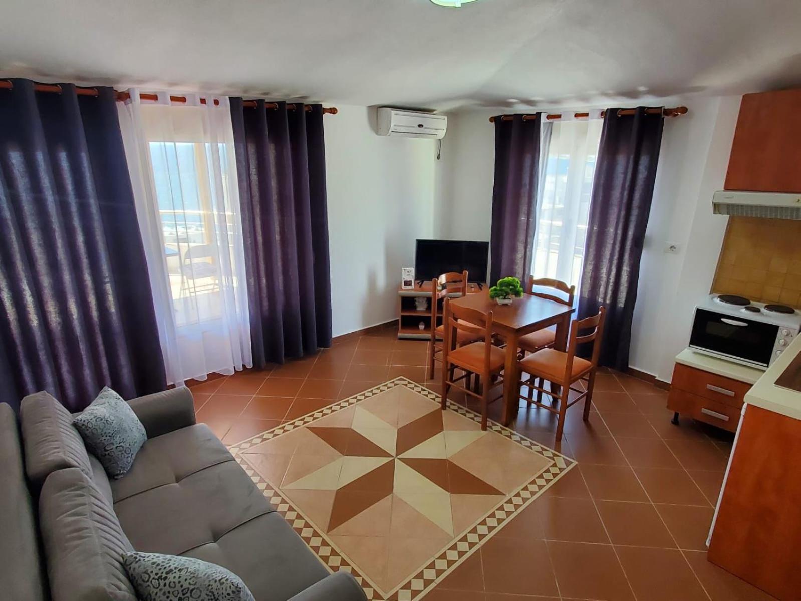 Summer Gate Apartment Sarande Exterior photo